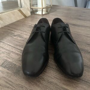 Salvatore Ferragamo Men’s Plain Toe Leather Oxford 7.5